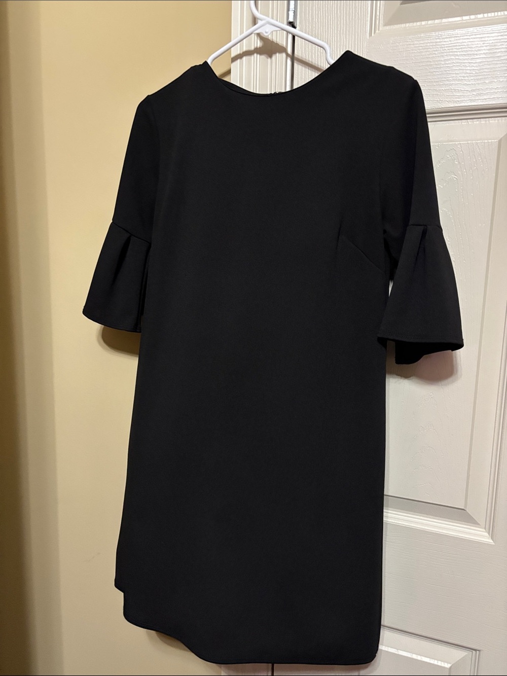 Women's Black Midi Shift Dress with Flared Elbow Sleeves
